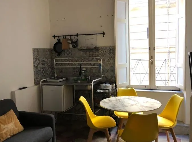 Casa Sant' Elena Roma